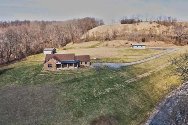 16900 Thompson Ridge Road, Laurelville, Ohio image 2