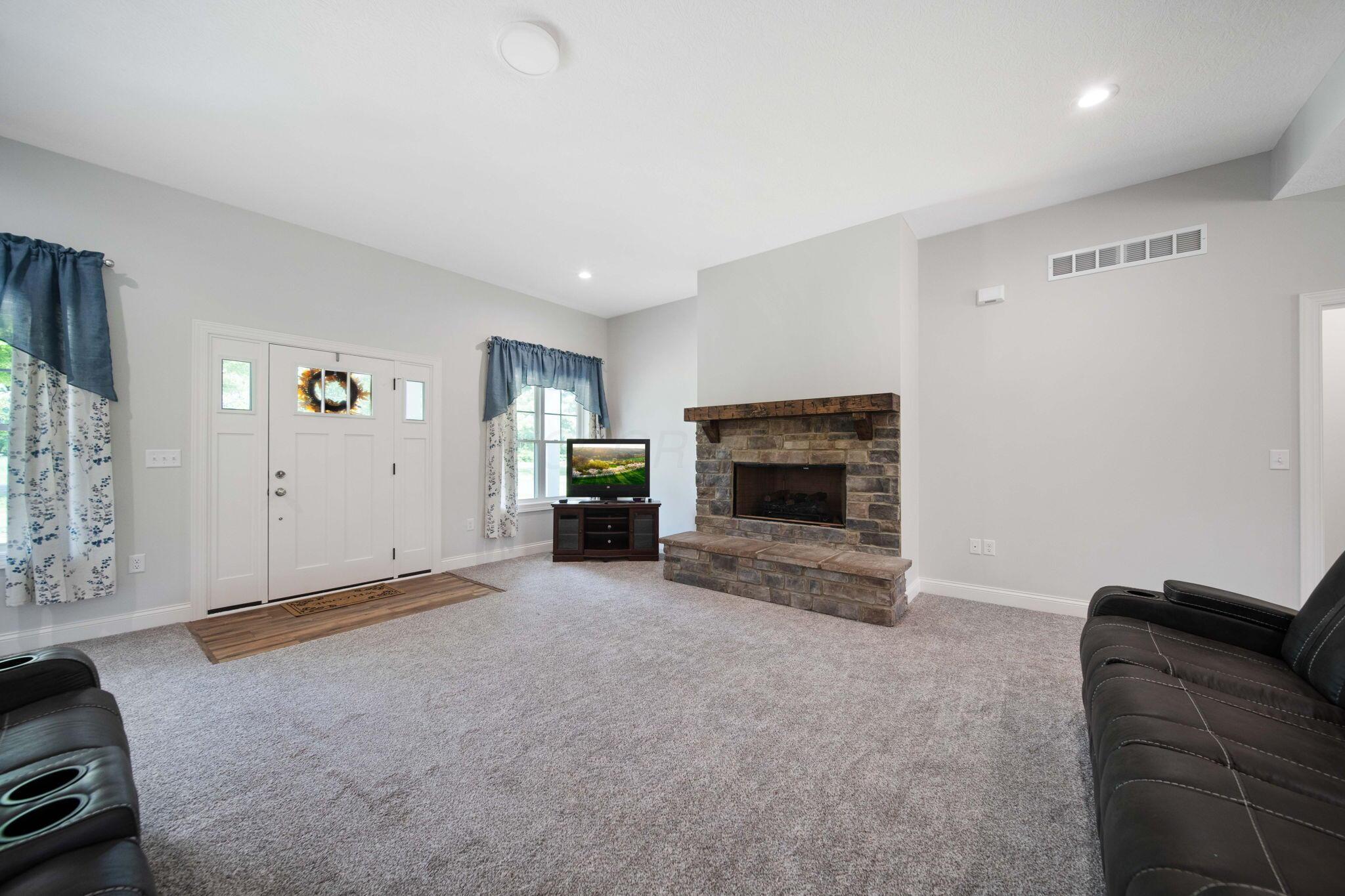 6016 Castle Road, Alexandria, Ohio image 29