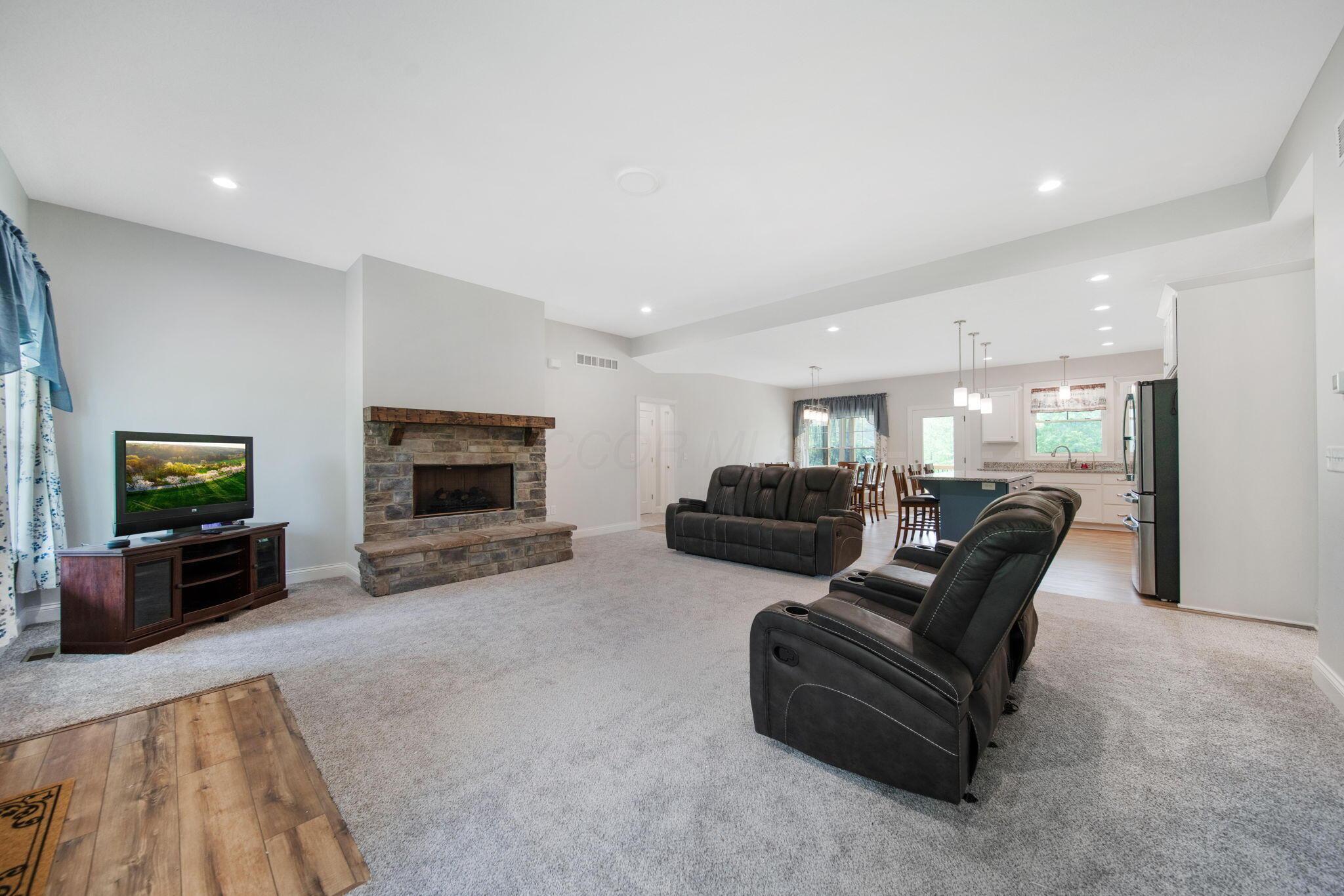 6016 Castle Road, Alexandria, Ohio image 27