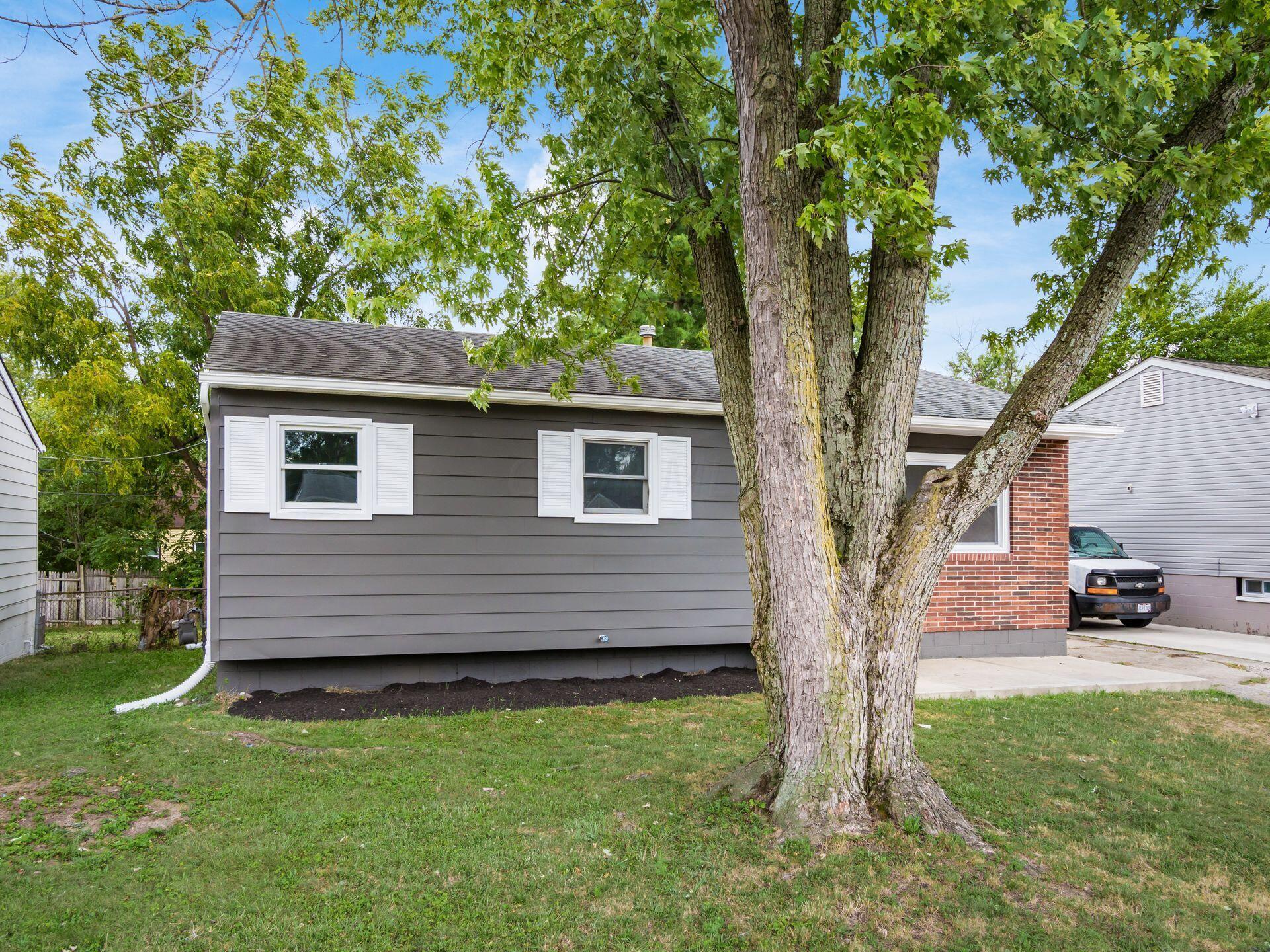 View Columbus, OH 43224 house