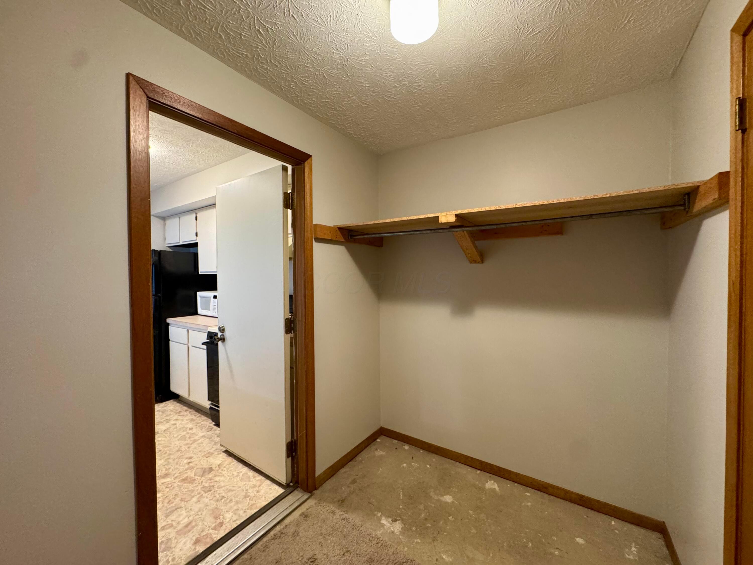 964 Cross Country Drive, Westerville, Ohio image 16