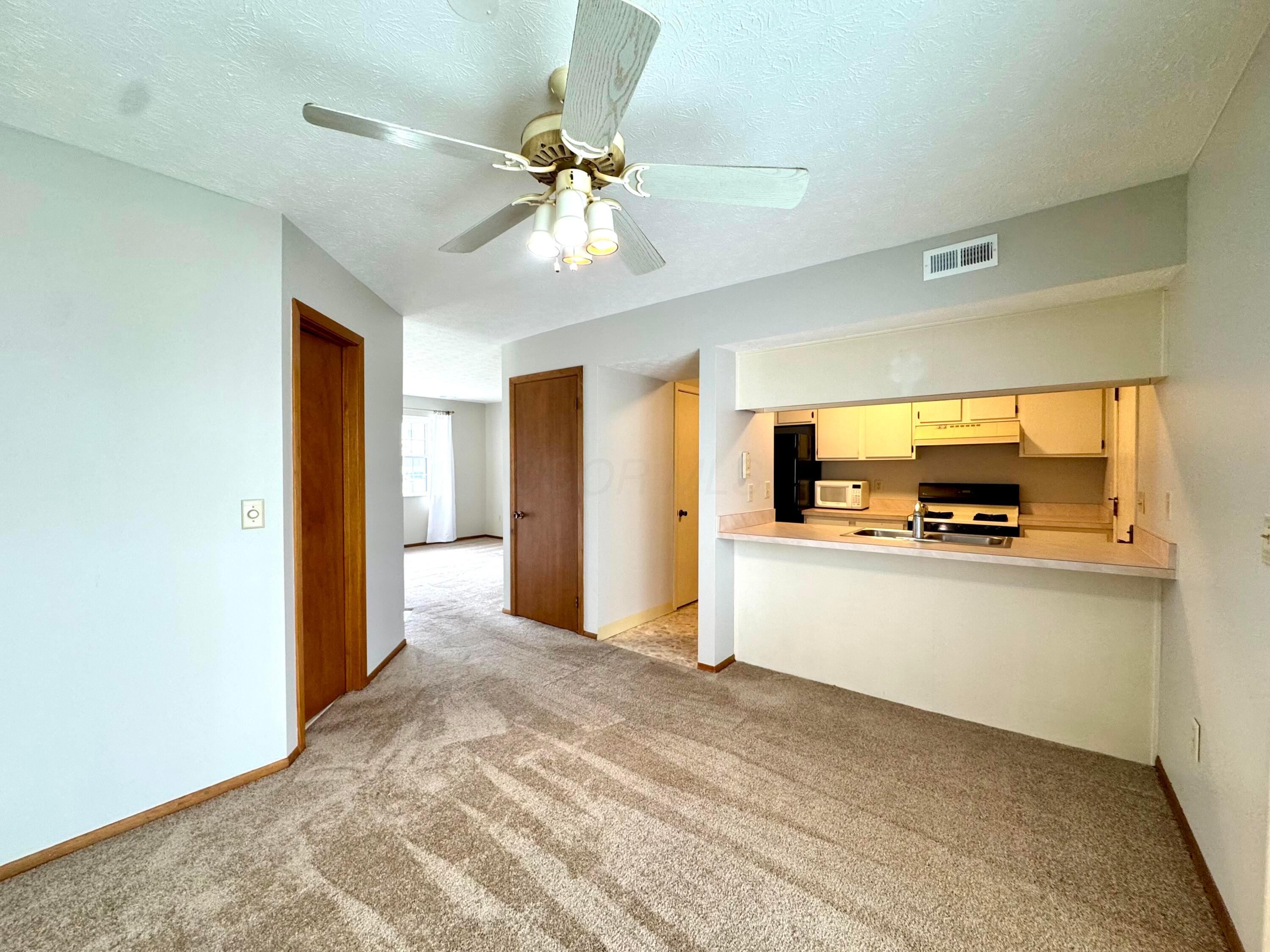 964 Cross Country Drive, Westerville, Ohio image 11