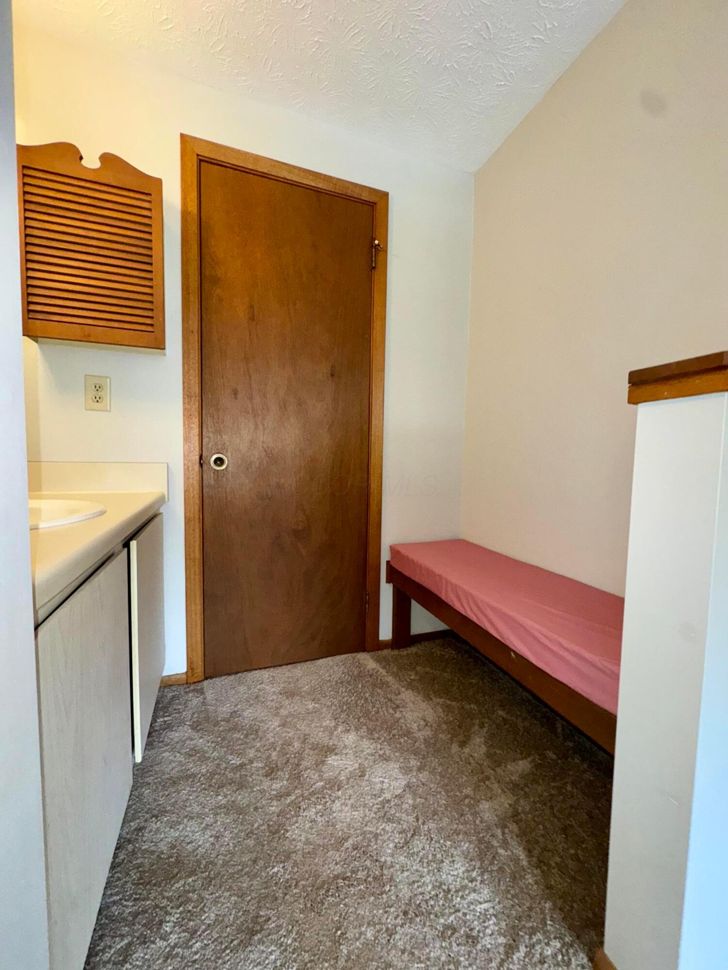 964 Cross Country Drive, Westerville, Ohio image 25