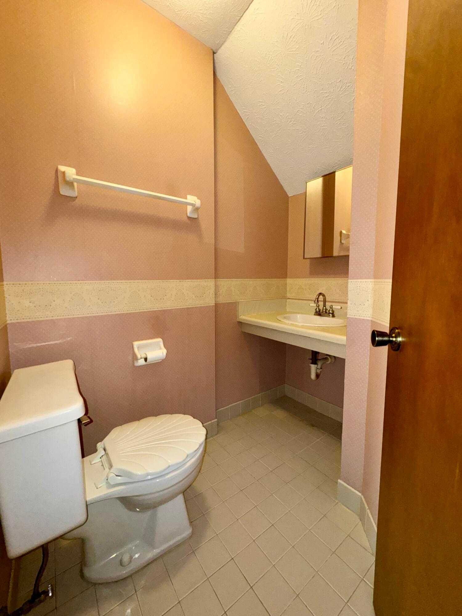 964 Cross Country Drive, Westerville, Ohio image 32
