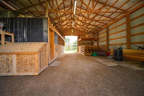 Tiny photo for 3966 Toll Gate Road NW, Somerset, OH 43783 (MLS # 226014284)