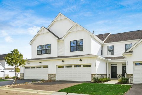 Photo of 6423 Azile Way, Westerville, OH 43081 (MLS # 225038394)