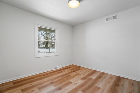 Tiny photo for 961 E College Avenue, Westerville, OH 43081 (MLS # 226003290)