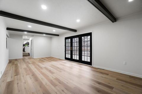 Tiny photo for 961 E College Avenue, Westerville, OH 43081 (MLS # 226003290)