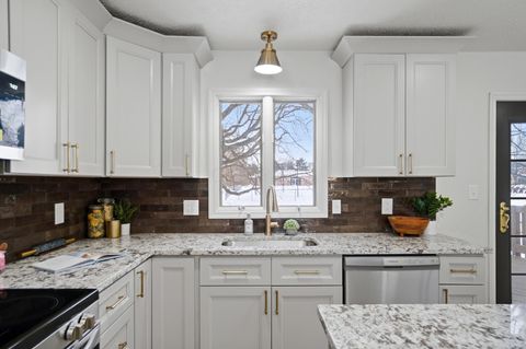 Tiny photo for 961 E College Avenue, Westerville, OH 43081 (MLS # 226003290)