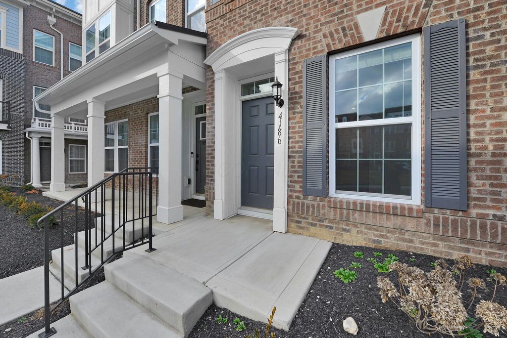 Photo of 4186 McCune Avenue, Dublin, OH 43017 (MLS # 226004922)