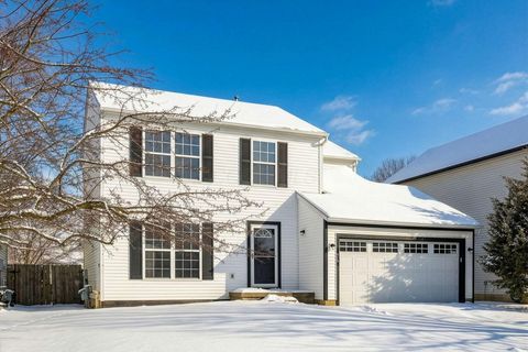 Photo of 950 Radbourne Drive, Columbus, OH 43207 (MLS # 226003663)