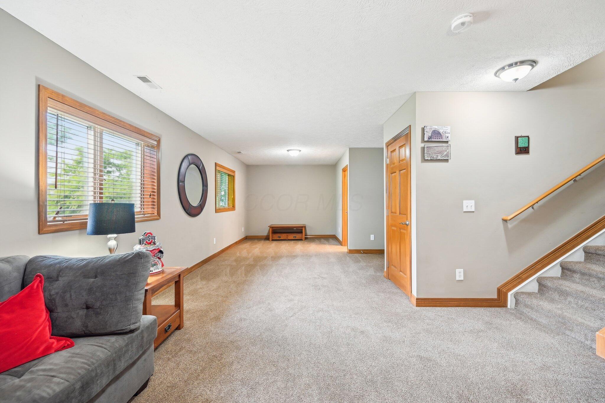 3209 Cassey Street, Hilliard, Ohio image 29