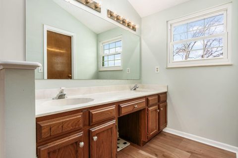 Tiny photo for 5570 Oldwynne Road, Hilliard, OH 43026 (MLS # 226003267)