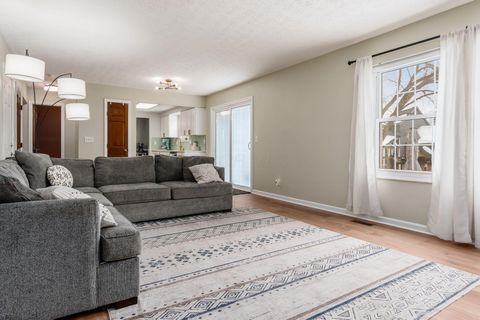 Tiny photo for 5570 Oldwynne Road, Hilliard, OH 43026 (MLS # 226003267)