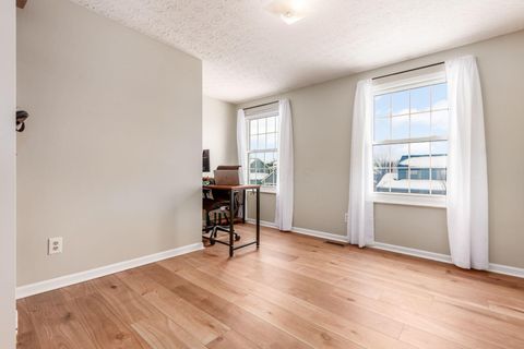 Tiny photo for 5570 Oldwynne Road, Hilliard, OH 43026 (MLS # 226003267)