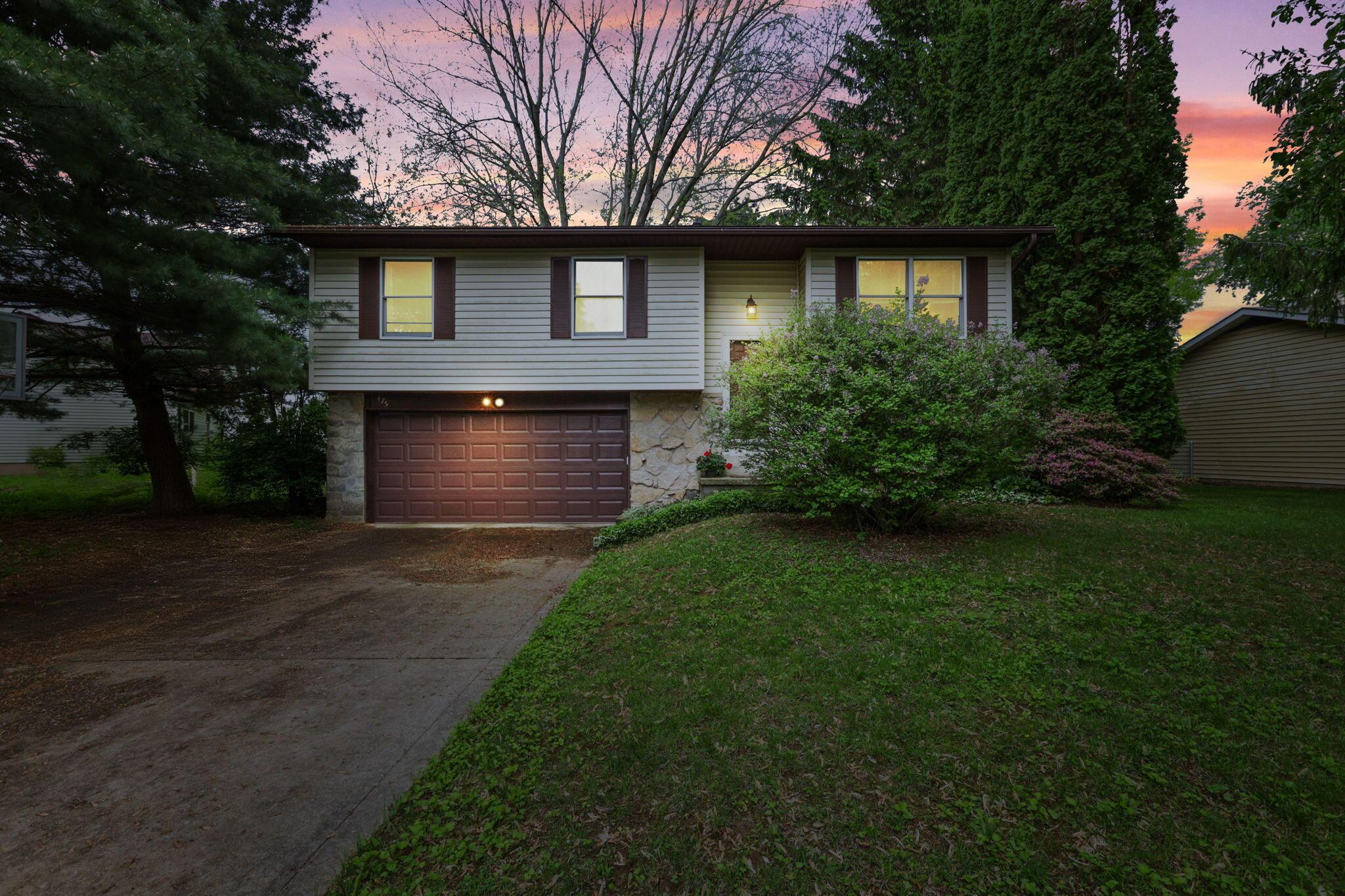 475 Courtney Drive, Newark, Ohio image 1