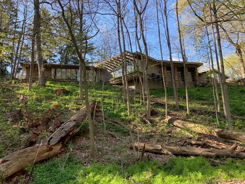 Photo of 7495 E Broad Street, Blacklick, OH 43004 (MLS # 226016080)