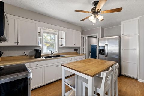 Tiny photo for 9520 Picway Road, Lockbourne, OH 43137 (MLS # 225041006)