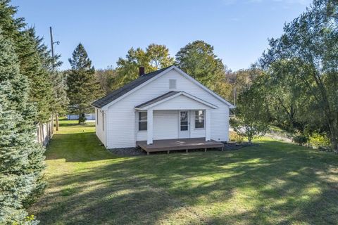 Tiny photo for 9520 Picway Road, Lockbourne, OH 43137 (MLS # 225041006)