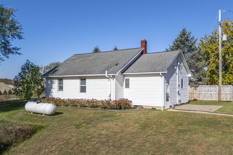 Tiny photo for 9520 Picway Road, Lockbourne, OH 43137 (MLS # 225041006)