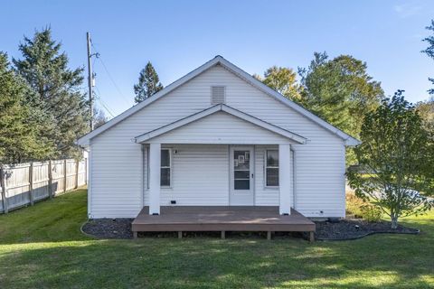 Photo of 9520 Picway Road, Lockbourne, OH 43137 (MLS # 225041006) Photo of 9520 Picway Road, Lockbourne, OH 43137 (MLS # 225041006)