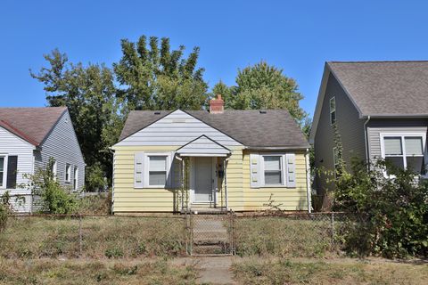 Photo of 1342 E 19th Avenue, Columbus, OH 43211 (MLS # 225035861) Photo of 1342 E 19th Avenue, Columbus, OH 43211 (MLS # 225035861)
