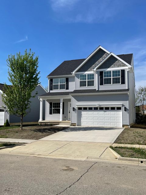 Photo of 6366 Oak Trail Drive, Galloway, OH 43119 (MLS # 226013008)