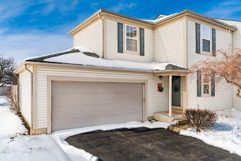 Photo of 141 Macfalls Way 14A #14A, Blacklick, OH 43004 (MLS # 226003342)