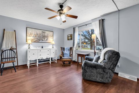 Tiny photo for 113 Yorkshire Road, Delaware, OH 43015 (MLS # 226000662)