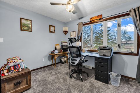 Tiny photo for 113 Yorkshire Road, Delaware, OH 43015 (MLS # 226000662)