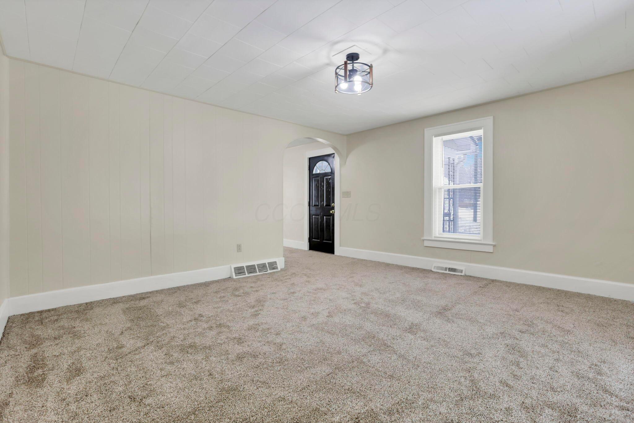 513 W Water Street, New Lexington, Ohio image 8