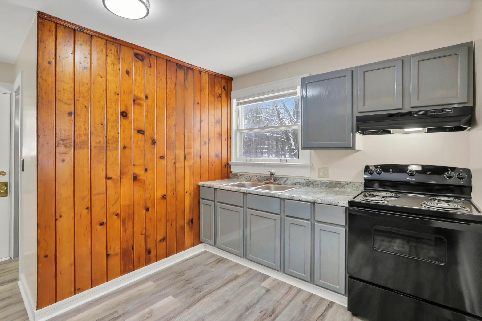 513 W Water Street, New Lexington, Ohio image 17