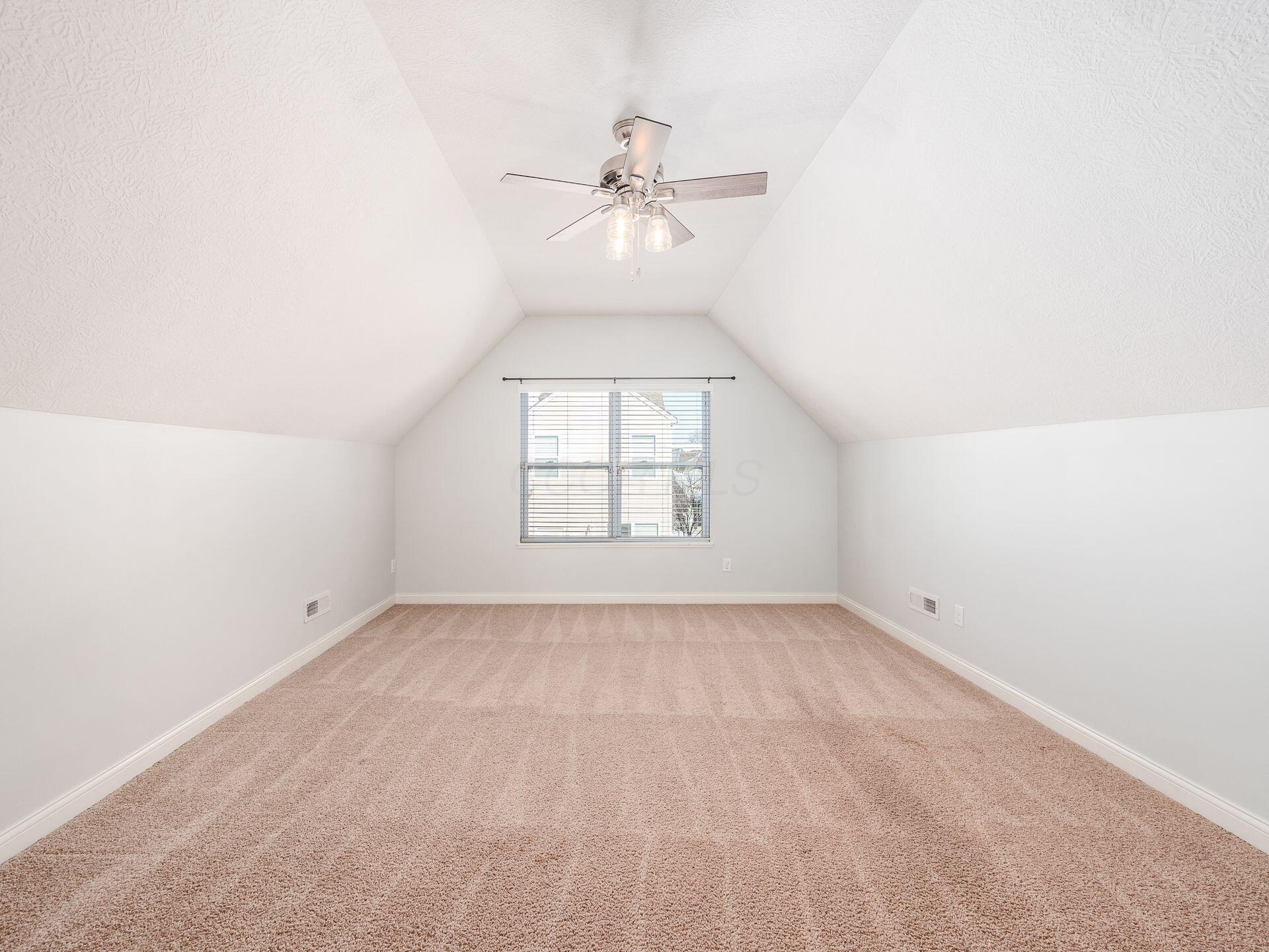 4475 Pebble Beach Drive, Grove City, Ohio image 34