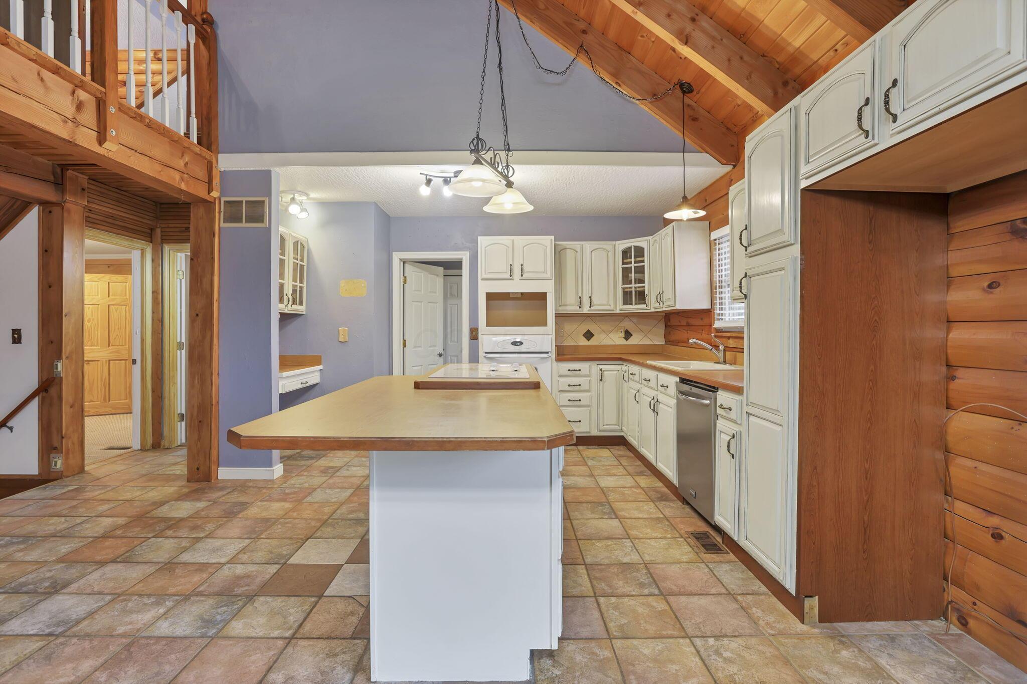 7760 Township Rd 177, Fredericktown, Ohio image 19