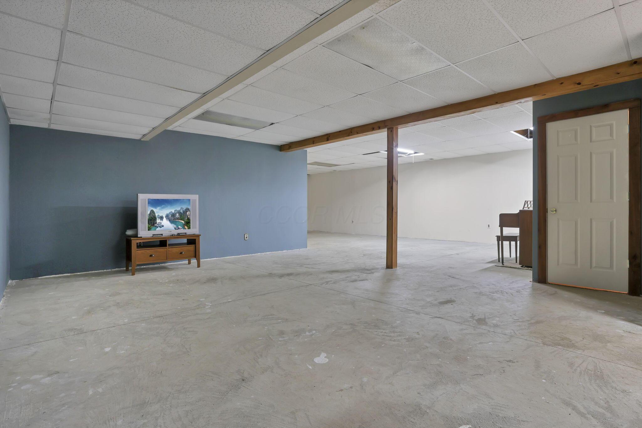 7760 Township Rd 177, Fredericktown, Ohio image 41