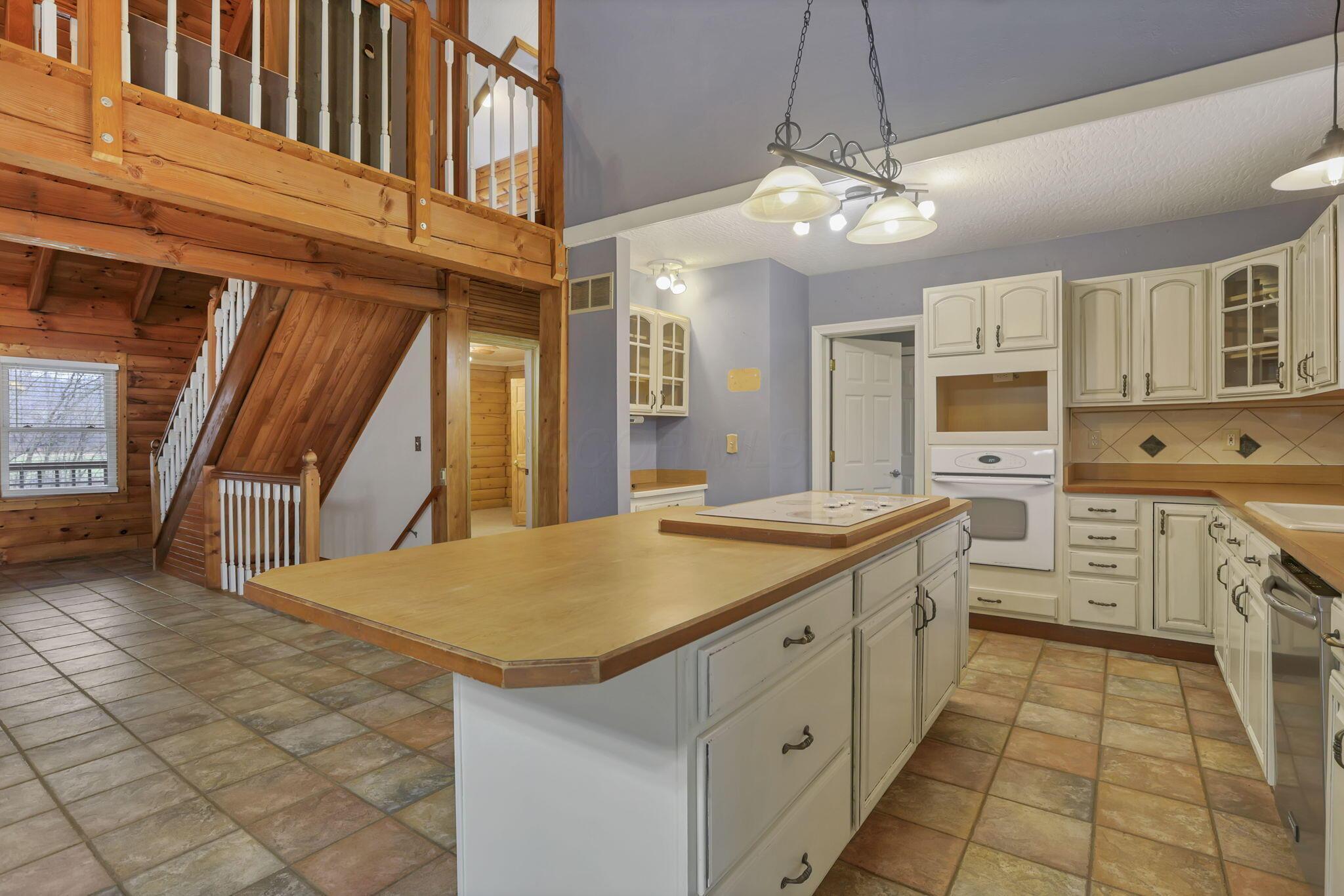 7760 Township Rd 177, Fredericktown, Ohio image 16