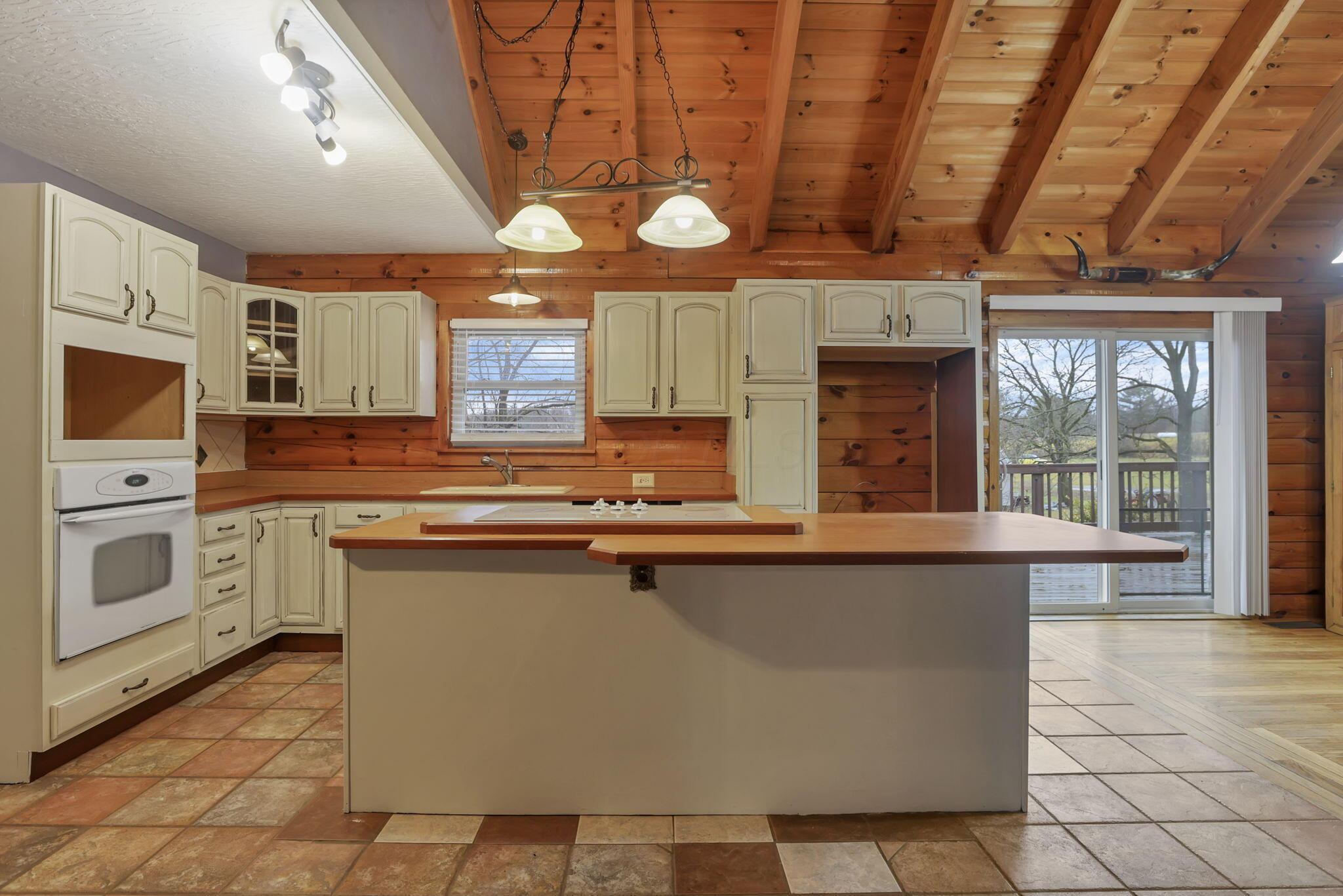 7760 Township Rd 177, Fredericktown, Ohio image 18