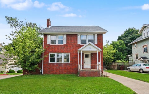 Homes For Sale - 19 Hoffman Avenue<br/> Mansfield, OH 44906