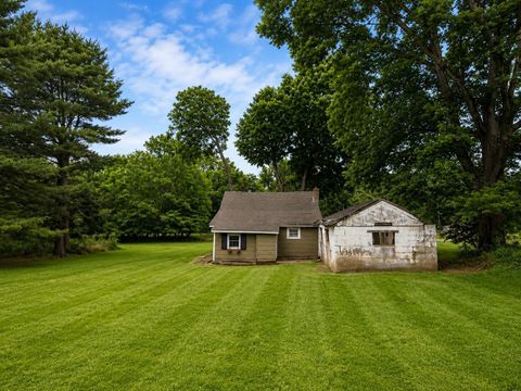 Photo of 1291 Union Station Road, Granville, OH 43023 (MLS # 226024641)