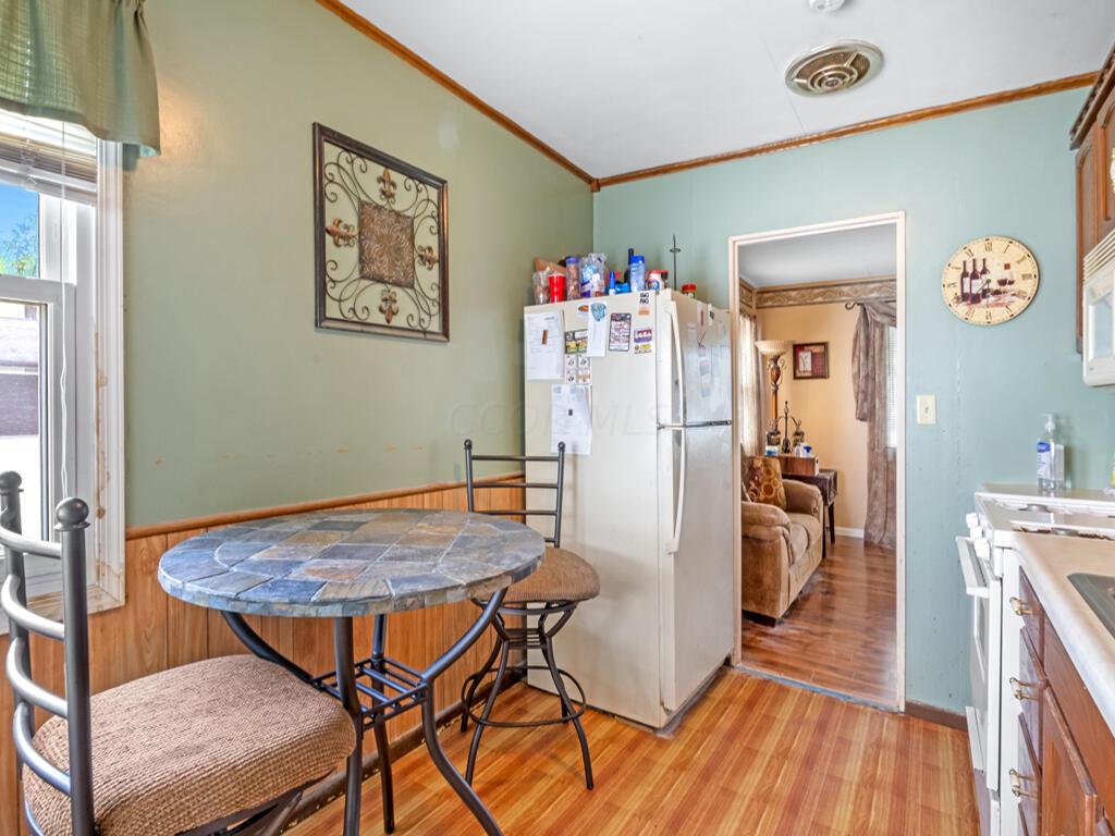 1584 Ridgewood Drive, Salem, Ohio image 15