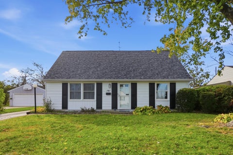 Photo of 161 Topsfield Road, Columbus, OH 43228 (MLS # 226040819)