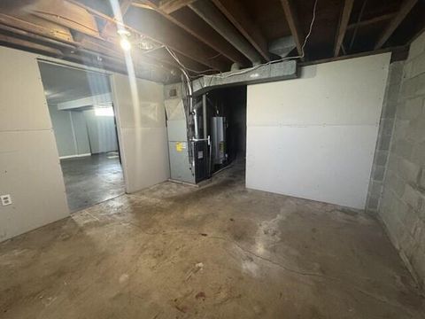 Tiny photo for 4002 Parsons Avenue, Columbus, OH 43207 (MLS # 226014451)