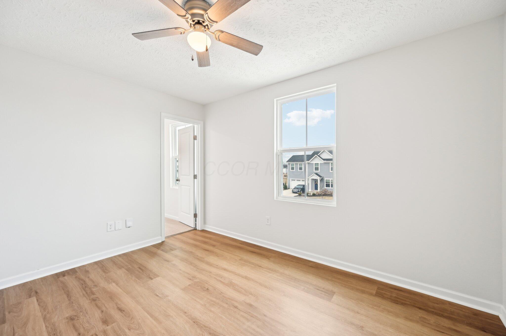 5244 Earhart Drive, Groveport, Ohio image 28