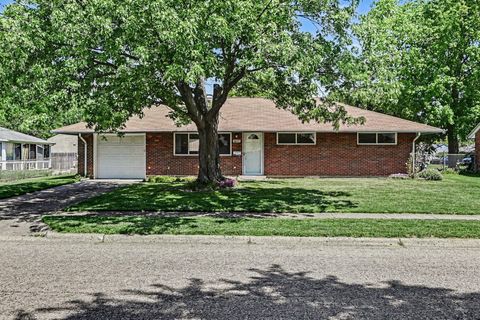 Photo of 6604 Penick Drive, Reynoldsburg, OH 43068 (MLS # 226016492)