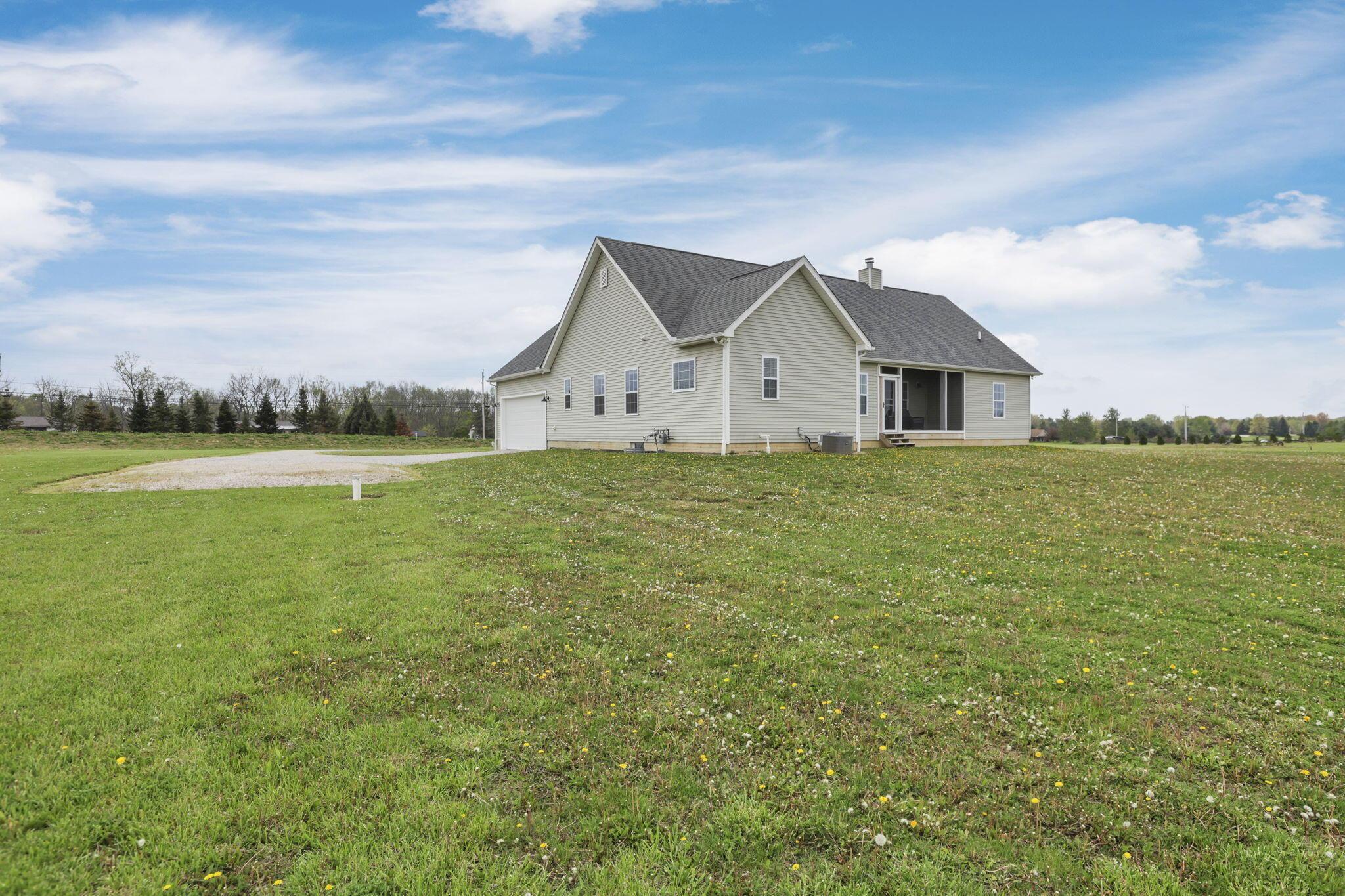 8962 Johnstown Utica Road, Johnstown, Ohio image 3