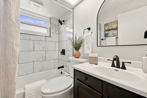 Tiny photo for 7047 Roundelay Road S, Reynoldsburg, OH 43068 (MLS # 226035604)