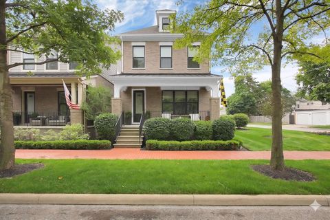 Photo of 969 W 1st Avenue, Columbus, OH 43212 (MLS # 226018948)