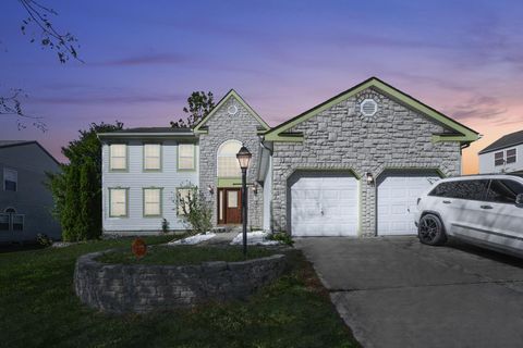 Photo of 155 Simsbury Court, Pickerington, OH 43147 (MLS # 225039435)