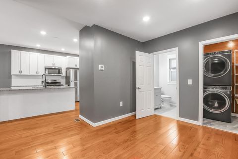 Tiny photo for 1342 E Fulton Street, Columbus, OH 43205 (MLS # 225037766)