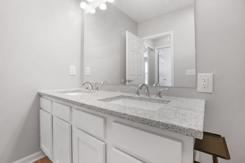 Tiny photo for 1342 E Fulton Street, Columbus, OH 43205 (MLS # 225037766)
